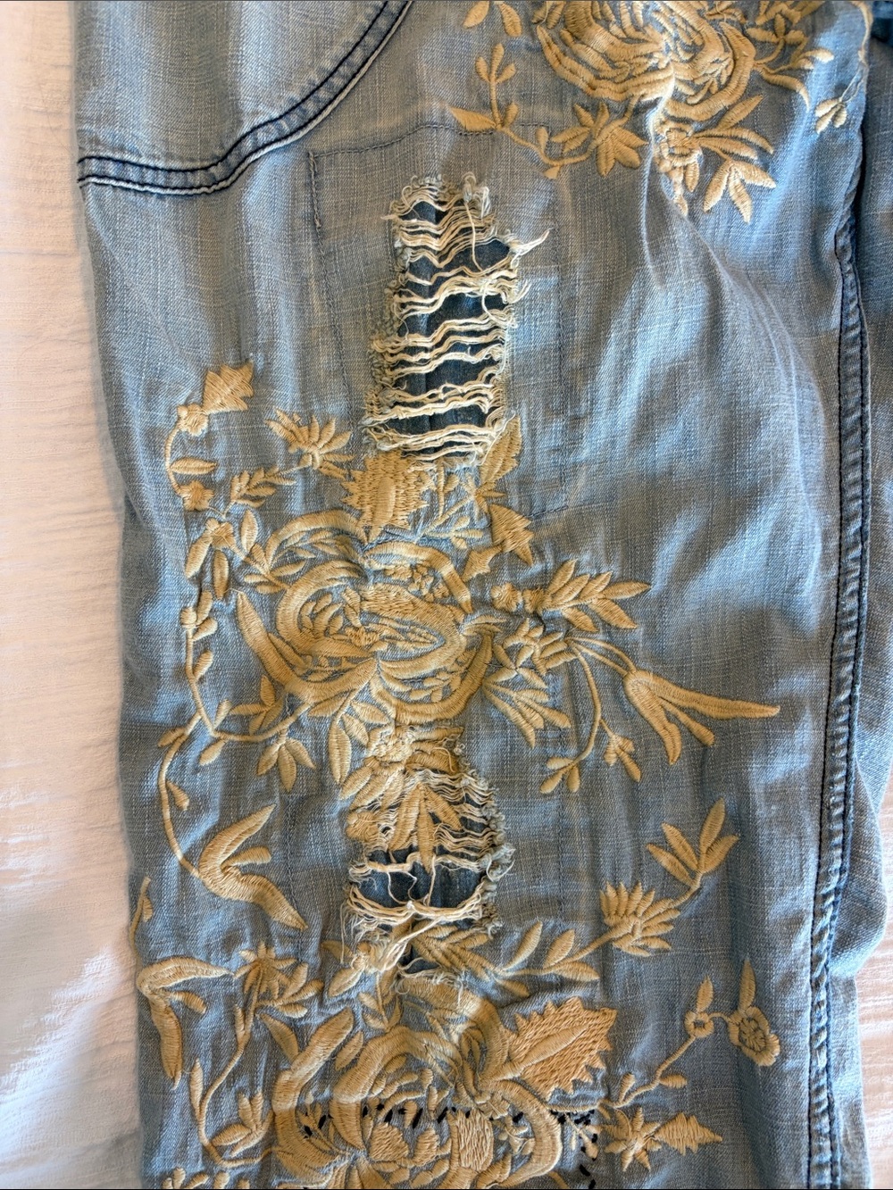 Magnolia Pearl Okeefe Embroidered Jeans - Picture 5 of 16